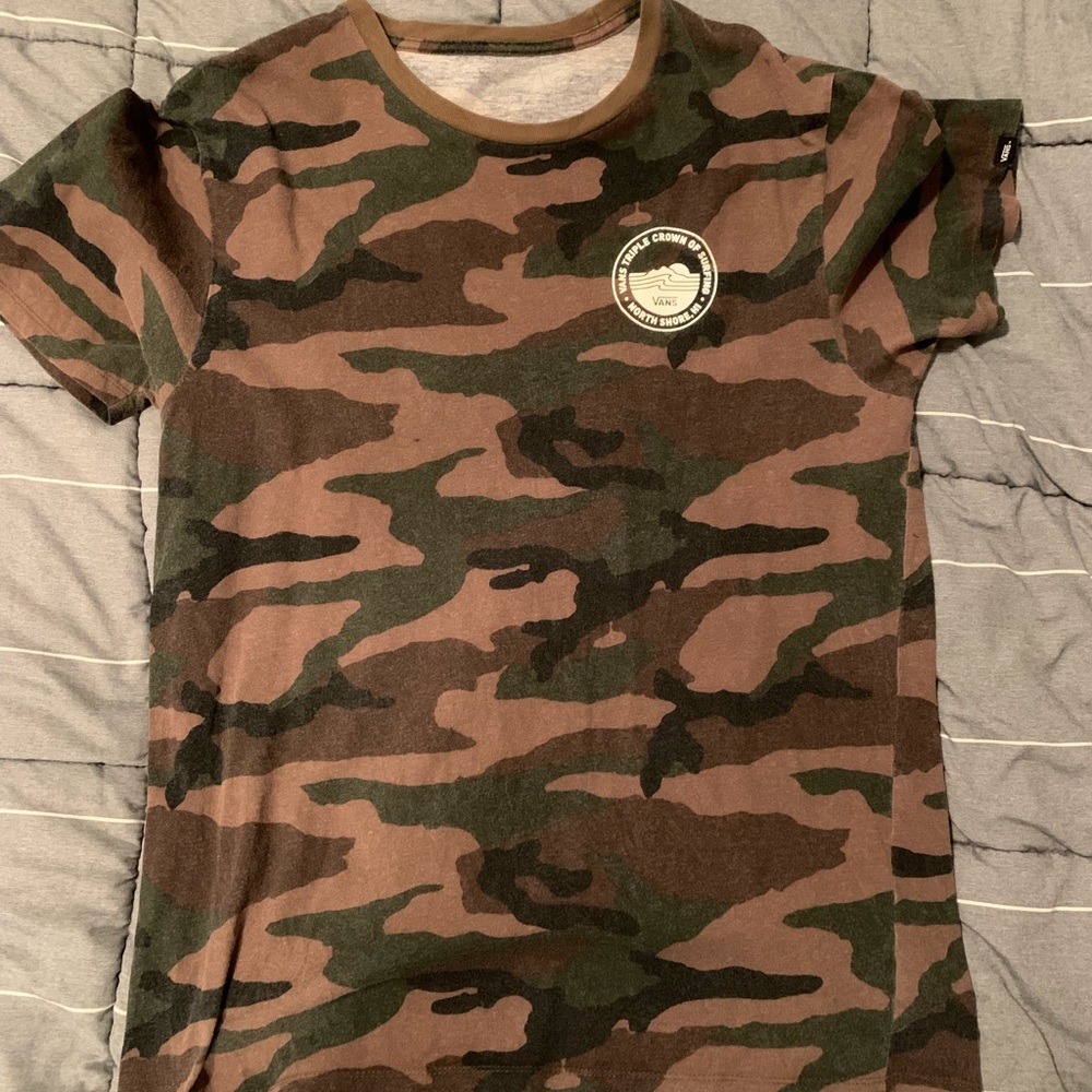Vans camo t shirt
